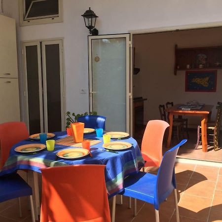 Casa Felice Nel Centro Storico, Ascensore E Terrazzo Catânia Exterior foto